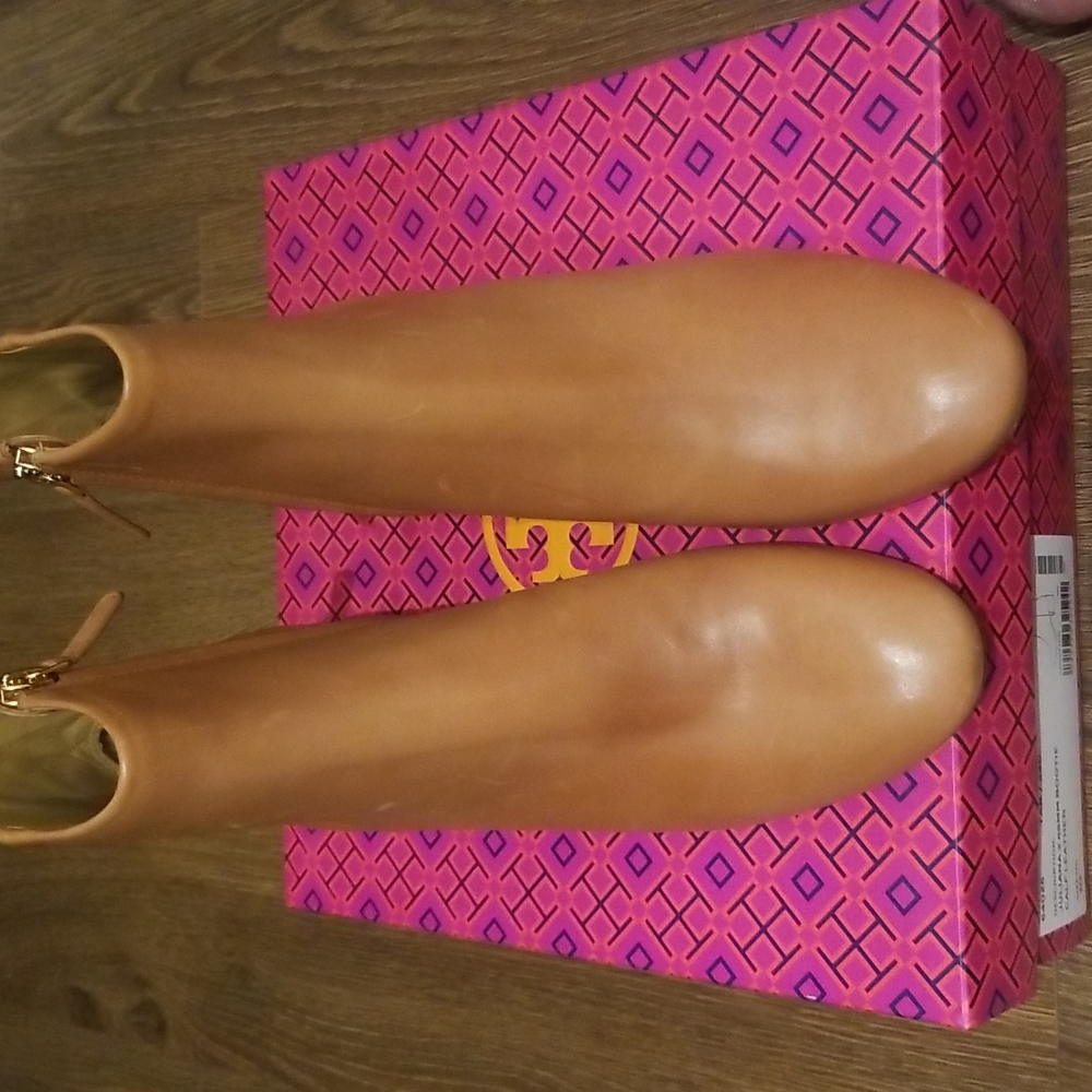 New Tory Burch Juliana 2 Leather Bootie Size 10 - Picture 10 of 12